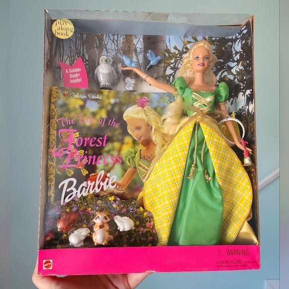 SUPER CUTE Barbie Forest Princess with Book and Forest Animals, Vintage Barbie - Picture 10 of 10